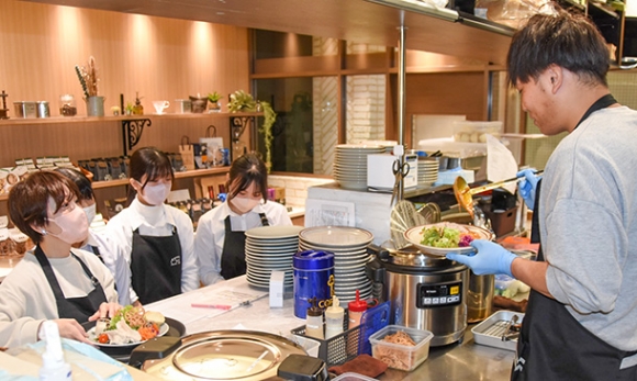 名古屋学芸大などとも連携しながら食で地域の健康づくりに貢献する