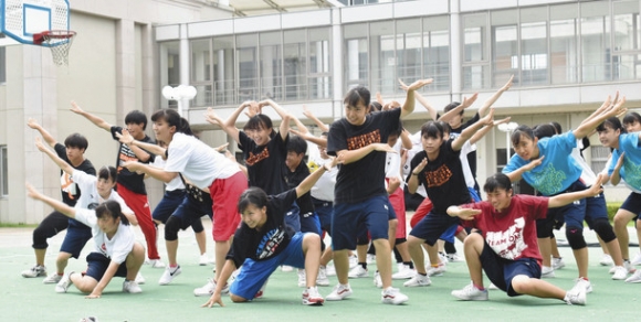 全国舞台 きょう高校ダンス部選手権 三重 忍者の成長物語挑む 松阪工 男子のみでクールに スポーツ 高校ニュース 私立中学 高校受験ガイド 中日進学ナビ