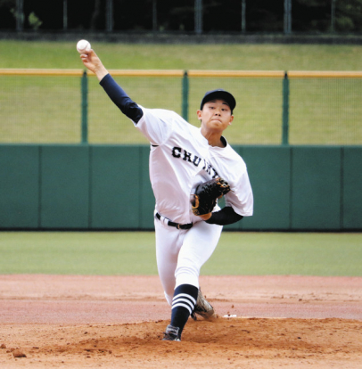 快投する中京大の伊藤