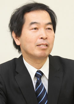 文部科学省 高等教育局 学生・留学生課長 塩崎 正晴氏